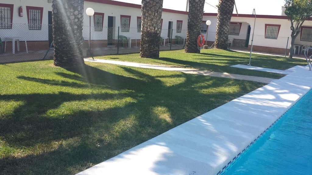 Hostal Las Parcelas Conil De La Frontera Buitenkant foto