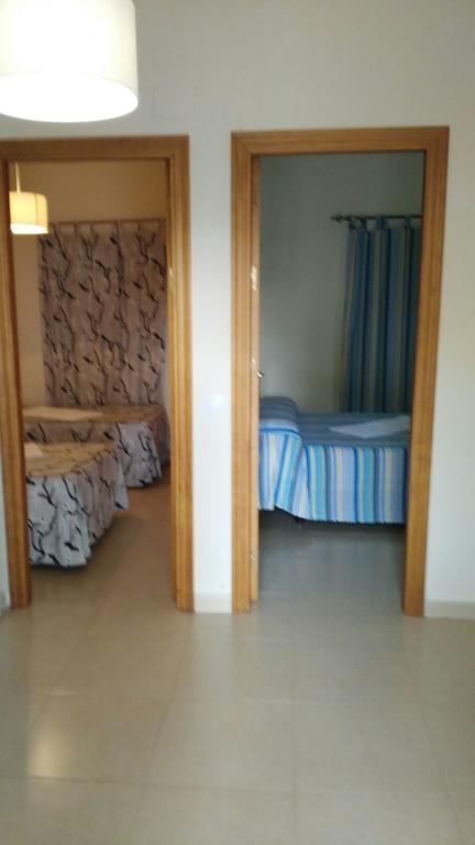 Hostal Las Parcelas Conil De La Frontera Buitenkant foto