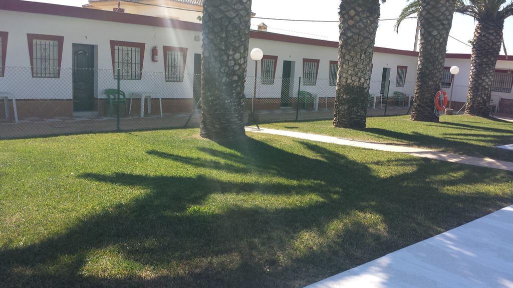 Hostal Las Parcelas Conil De La Frontera Buitenkant foto